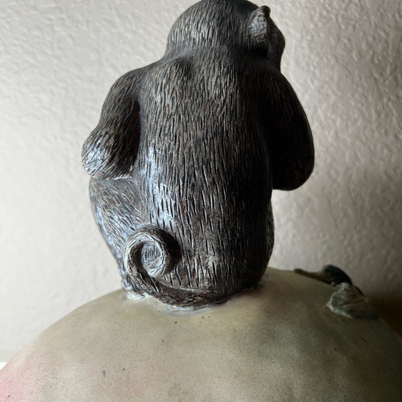 Vintage MCM Large Longevity Peach Ceramic Sculpture w Monkey Seated on Top - Picture 7 of 10
